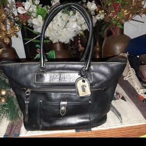 Dooney & BOURKE Black Leather Women's Bag